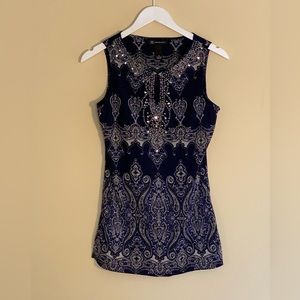 Summer dressy casual shirt.  Looks great with white pants or shorts.